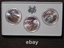 1983 US MINT COINS 3 OLYMPIC SILVER DOLLARS P D S COLLECTOR SET in BOX