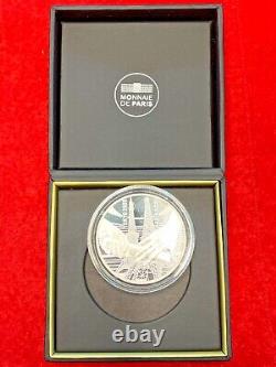 2024 Olympic Hand Over Coin Tokyo-Paris 10E Silver Proof