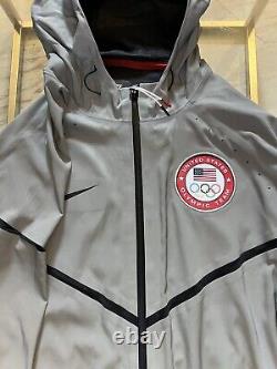 Mens Nike Olympic Team 3M Windrunner Medal Stand Jacket Size XL 2012 (Amazing)