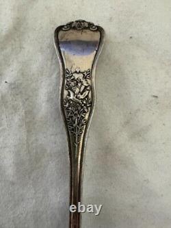 TIFFANY & Co OLYMPIAN Sterling Silver Gold Wash Clam Shell Berry Spoon No Mono